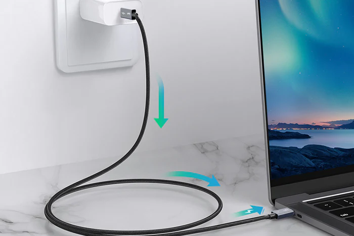Cáp Thunderbolt 3 tốc độ cao 40gbps 100W 0.7 mét CT31F